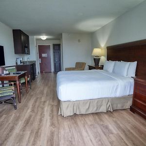 Zimmer mit Kingsize-Bett